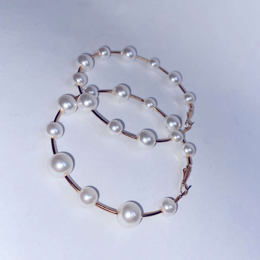 Big Floating Pearl Hoops. - Picture 3 of 6